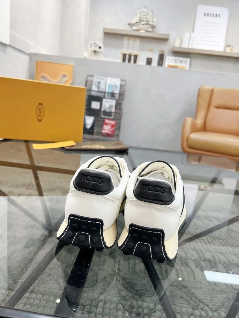 Tods Shoes Durable 3939