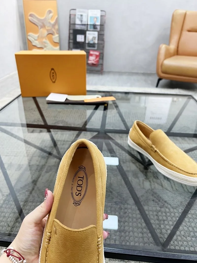Tods Shoes Flexible 3944