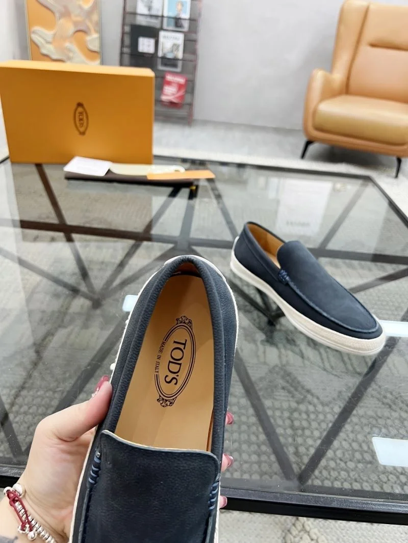 FlexibleFit Tods Shoes 3927