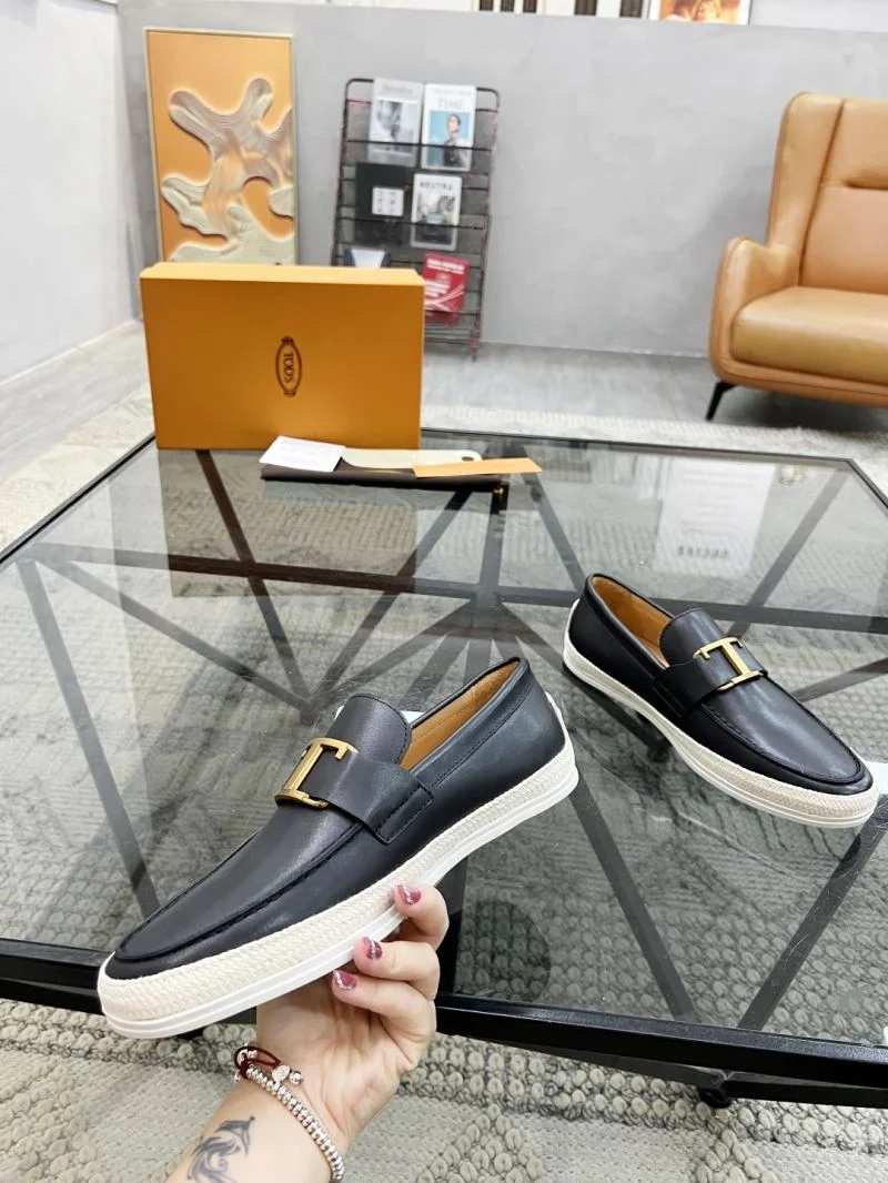 Chic Tods Shoes 3926