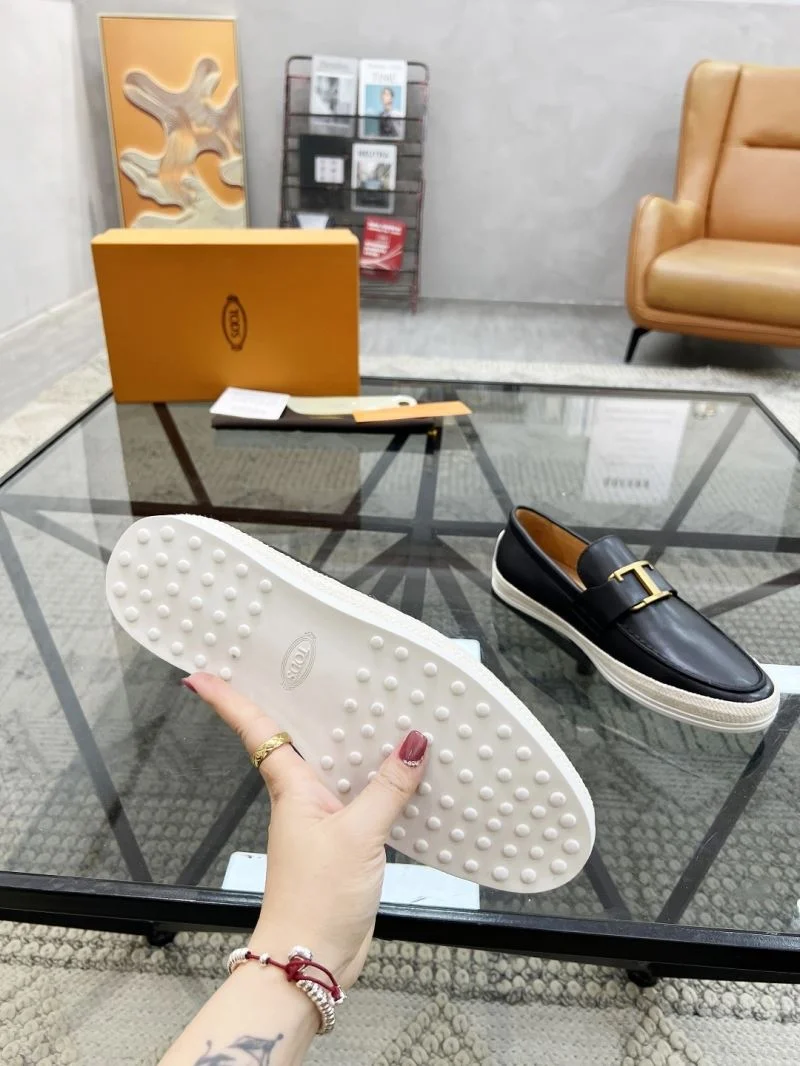 Chic Tods Shoes 3926