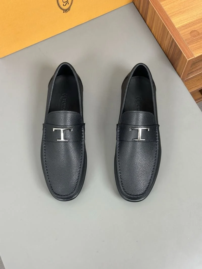 Minimalist Tods Shoes 3906