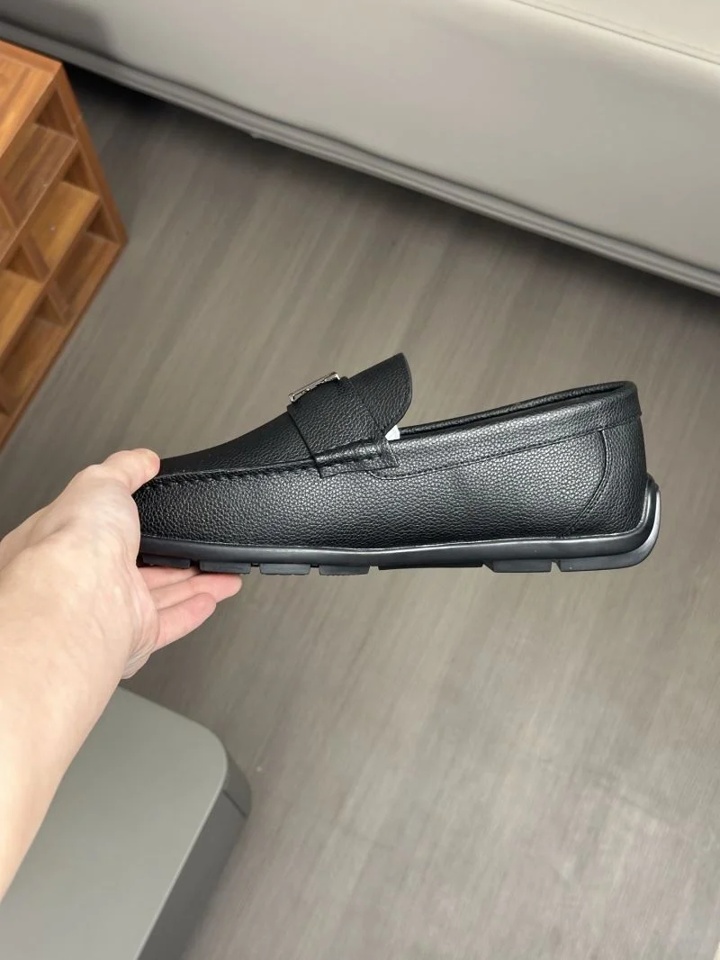 Minimalist Tods Shoes 3906