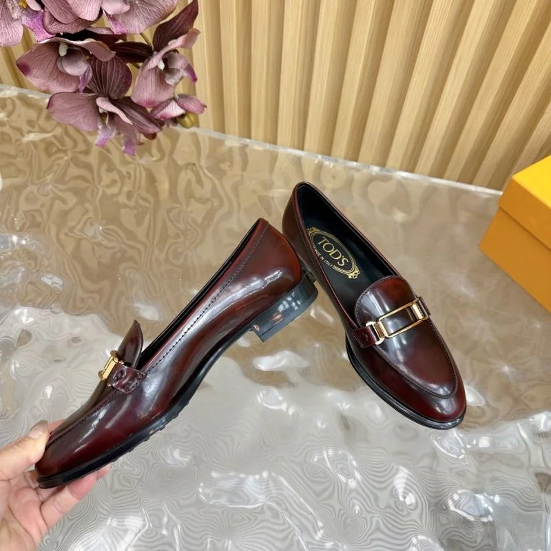 Seasonal Tods Shoes 8838