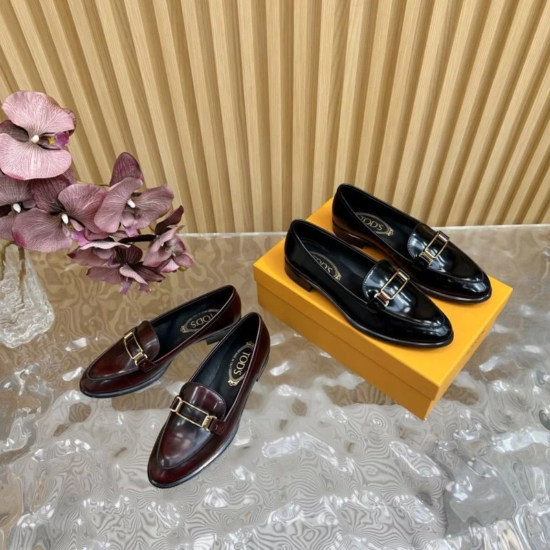 WeatherProof Tods Shoes 8760