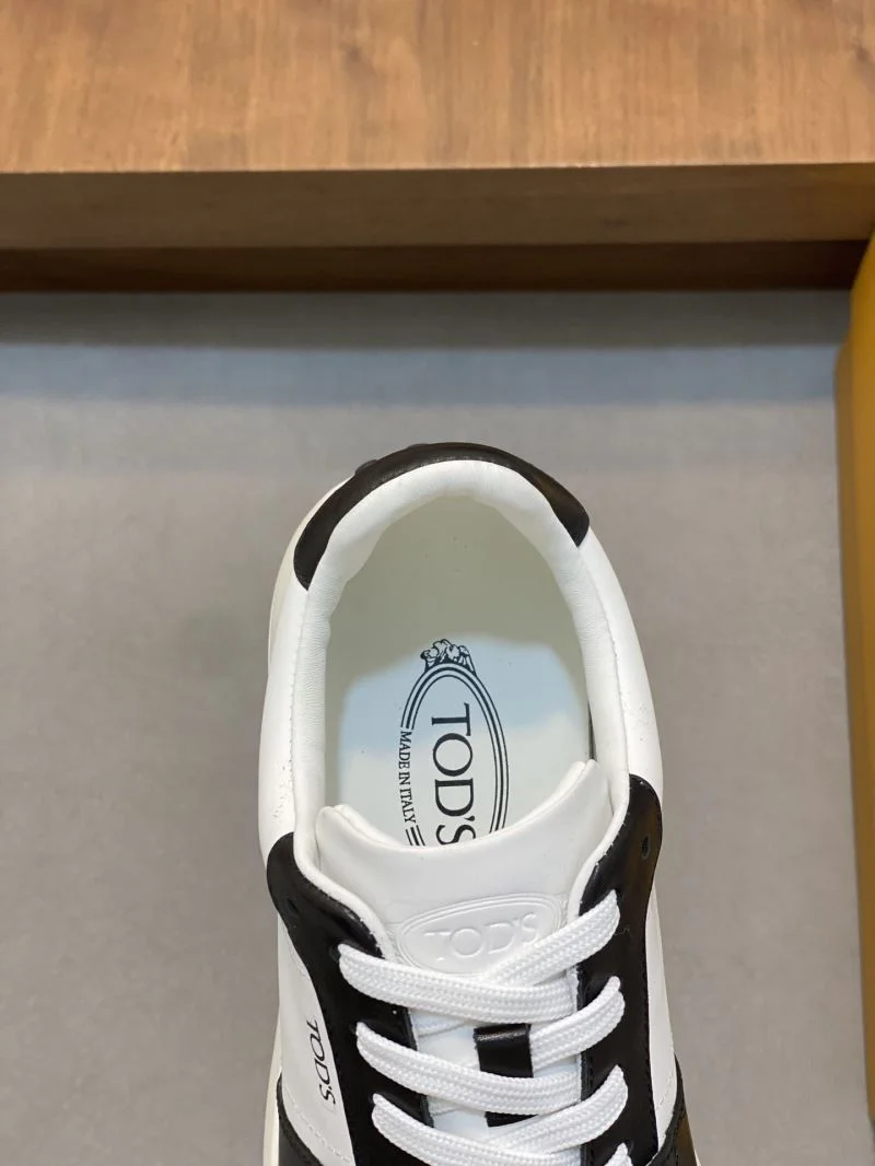 UrbanChic Tods Shoes 13342