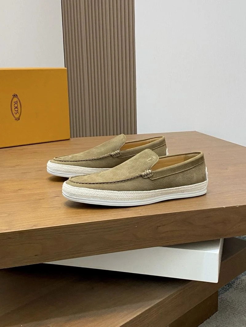 WeatherProof Tods Shoes 13328