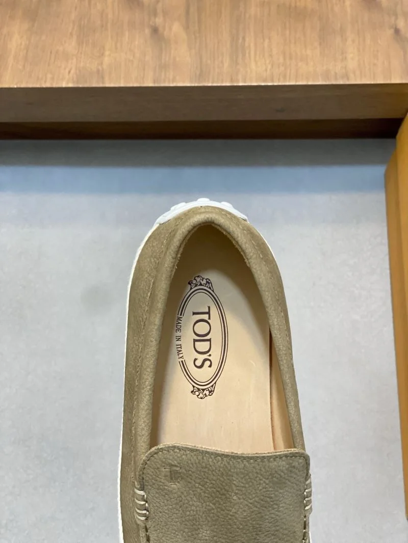 WeatherProof Tods Shoes 13328
