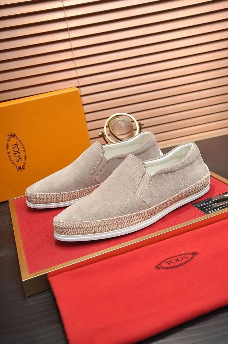Compact Tods Shoes 13302
