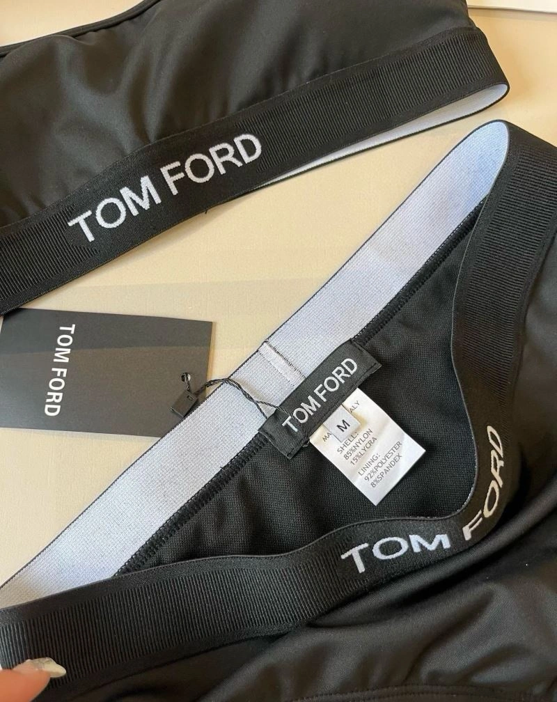 Supportive Tom Ford Bikins 256158
