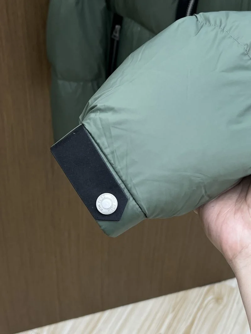 Timeless Tom Ford Down Jackets 164784