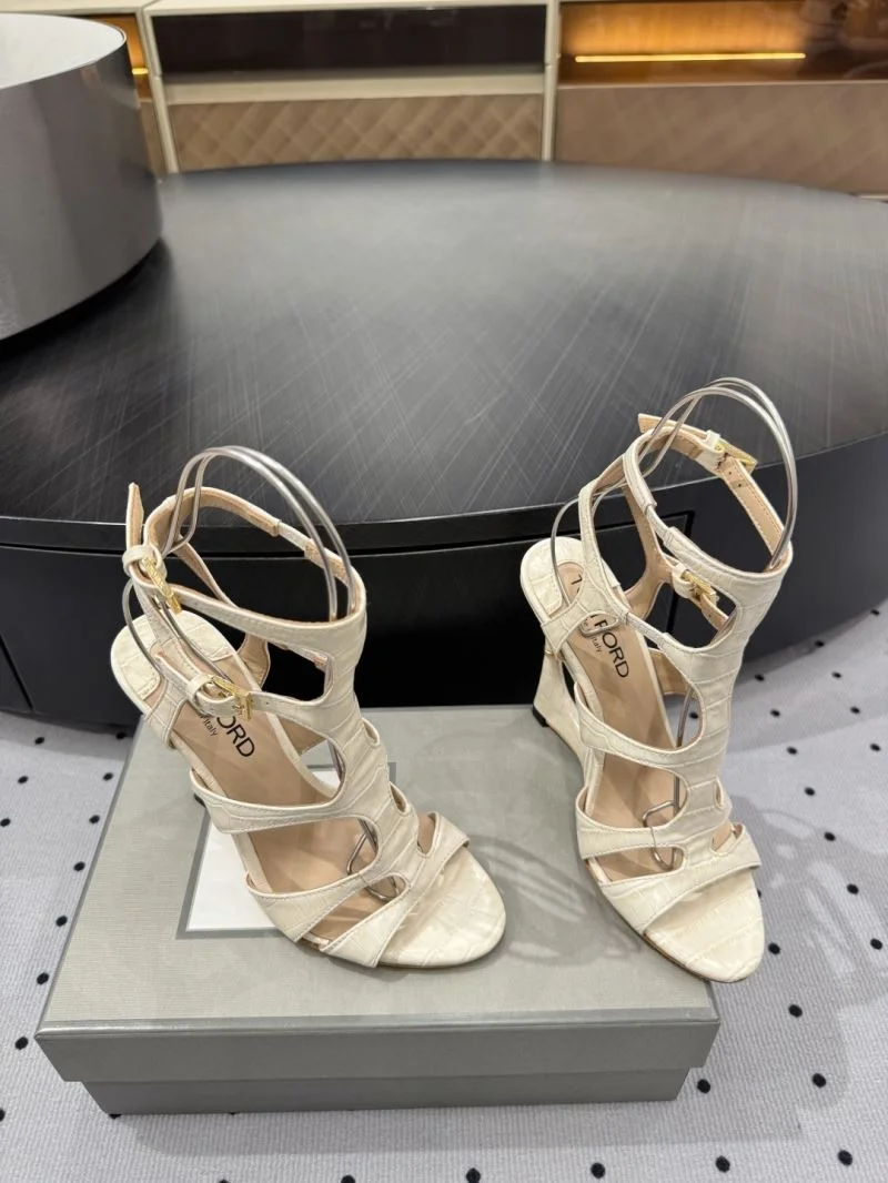 Trendsetting Tom Ford Sandals 11152