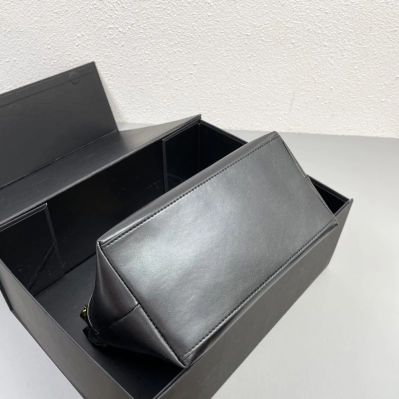Sophisticated Tom Ford Satchel Bags 82458