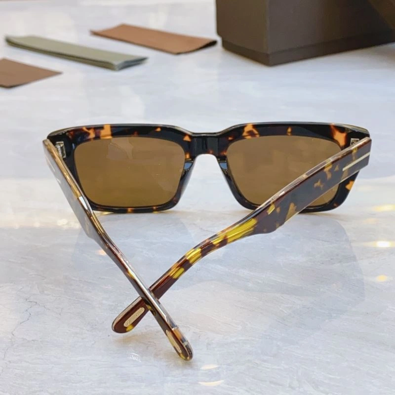 Tom Ford Sunglasses Lightweight 282339