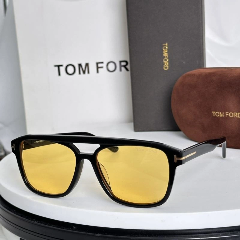 Refined Tom Ford Sunglasses 282338