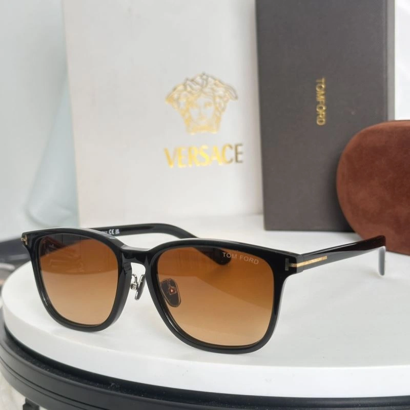 Tom Ford Sunglasses WellDesigned 282333