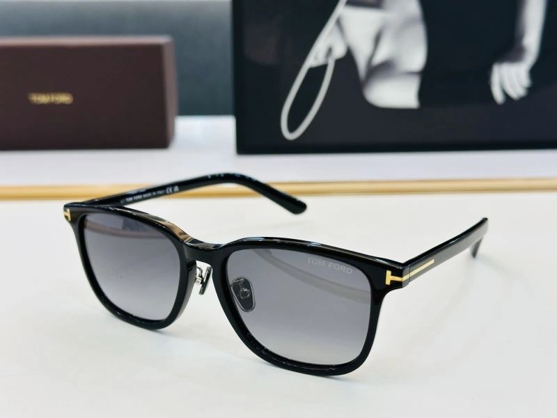 Tom Ford Sunglasses Thermal 282327