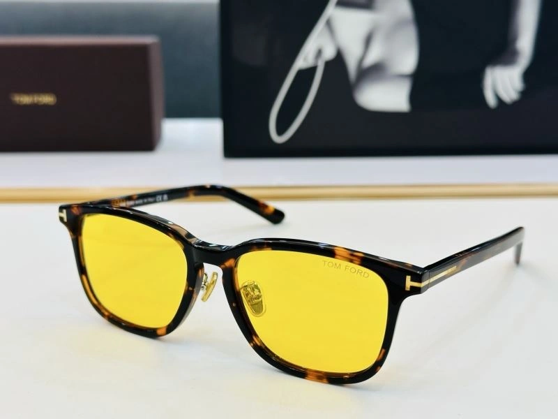 Tom Ford Sunglasses Thermal 282327