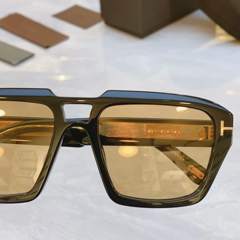 Bold Tom Ford Sunglasses 282325