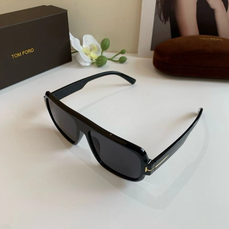 Tom Ford Sunglasses Functional 282307