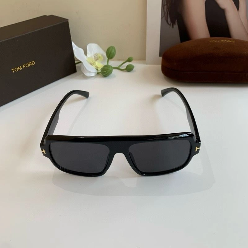 Tom Ford Sunglasses Functional 282307