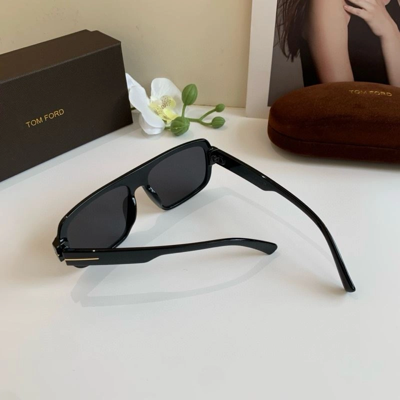 Tom Ford Sunglasses Functional 282307