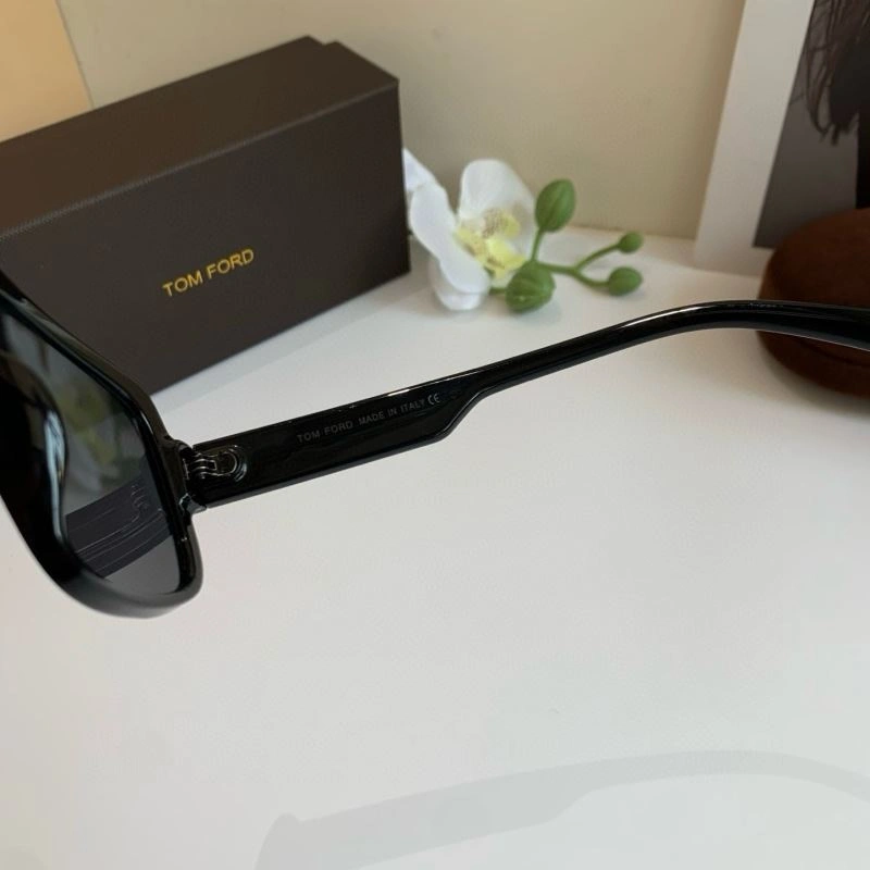 Tom Ford Sunglasses Functional 282307