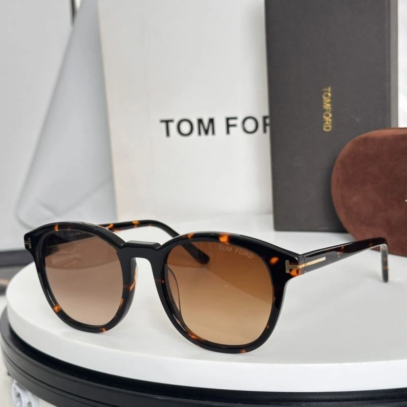 Tom Ford Sunglasses EasyMatch 282312