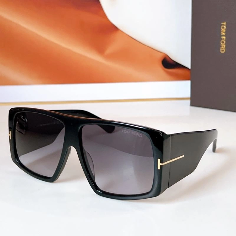 Tom Ford Sunglasses TechFriendly 282308