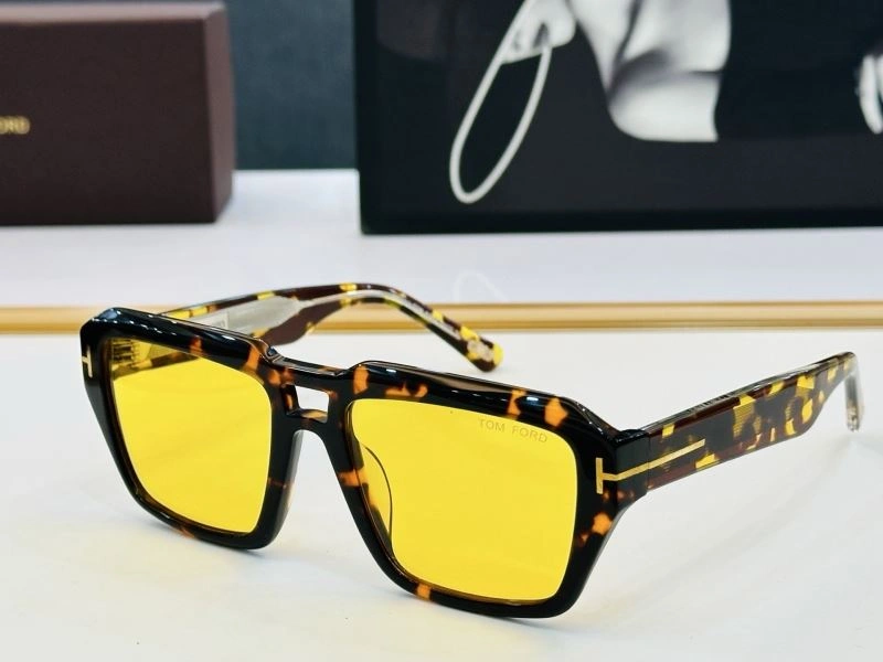 Tom Ford Sunglasses GoAnywhere 282311