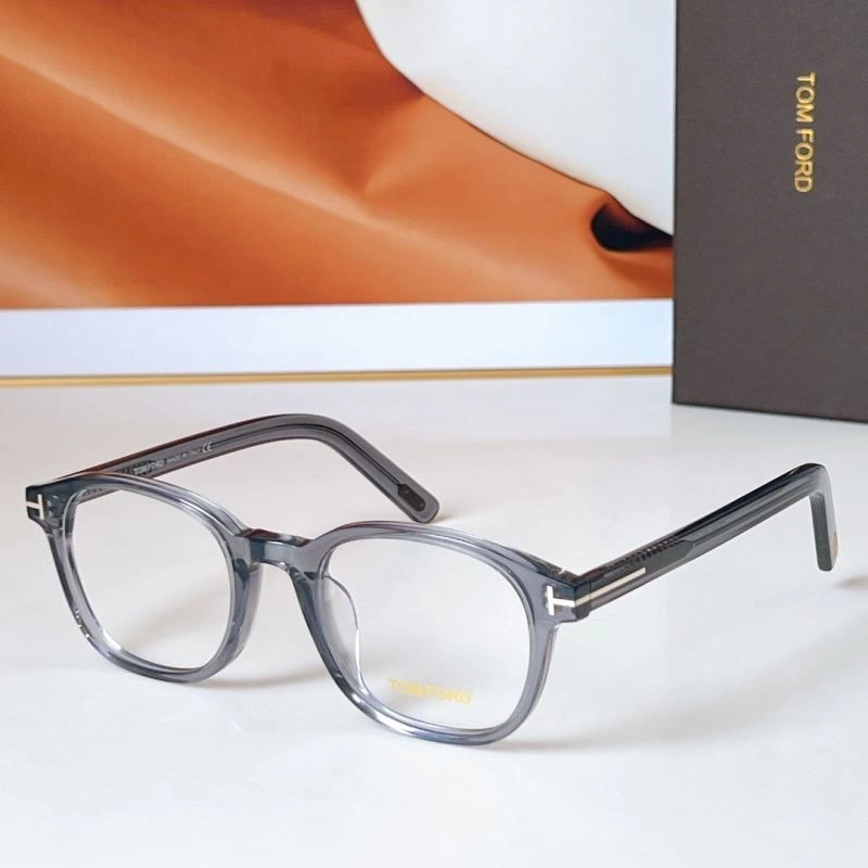 Youthful Tom Ford Sunglasses 282309