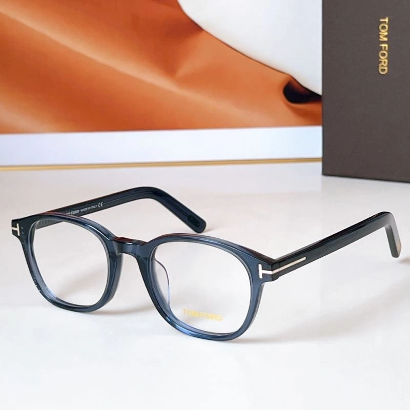 Youthful Tom Ford Sunglasses 282309