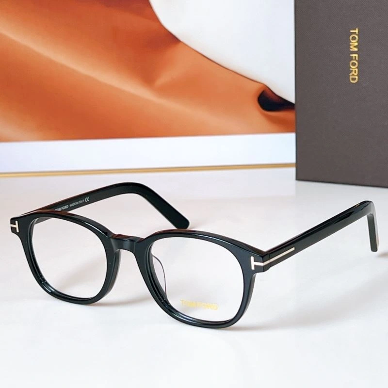 Youthful Tom Ford Sunglasses 282309
