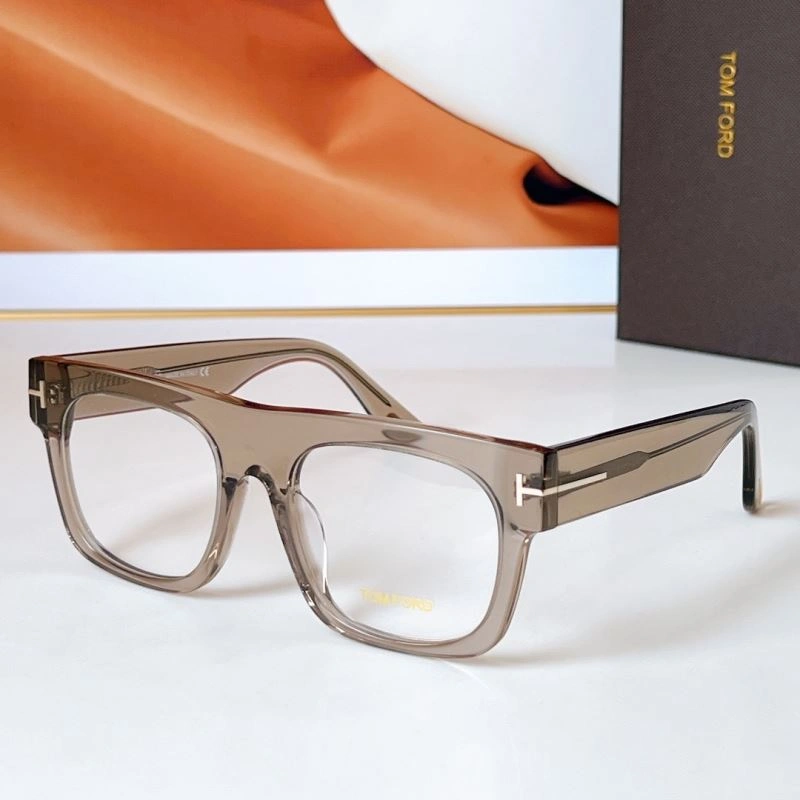 Vibrant Tom Ford Sunglasses 282306