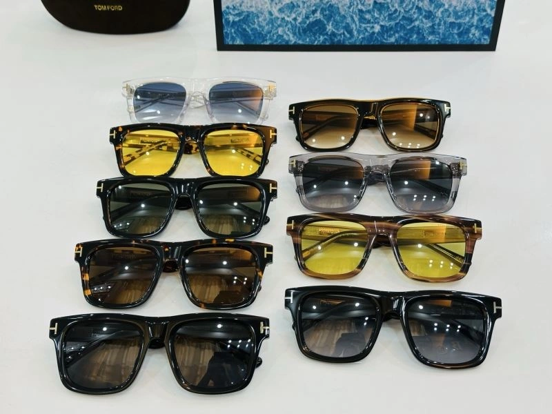 Supportive Tom Ford Sunglasses 282370