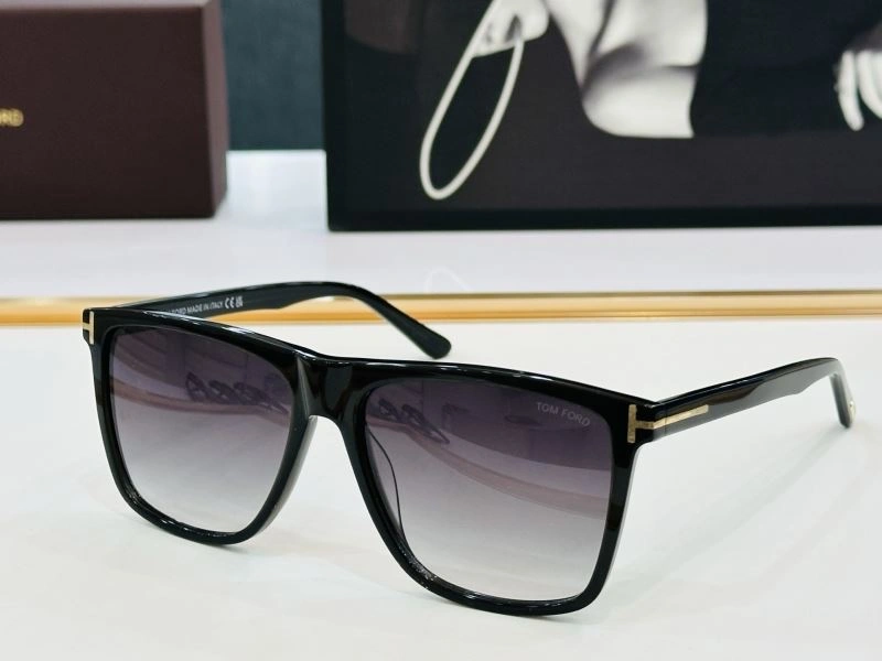 Soft Tom Ford Sunglasses 282360