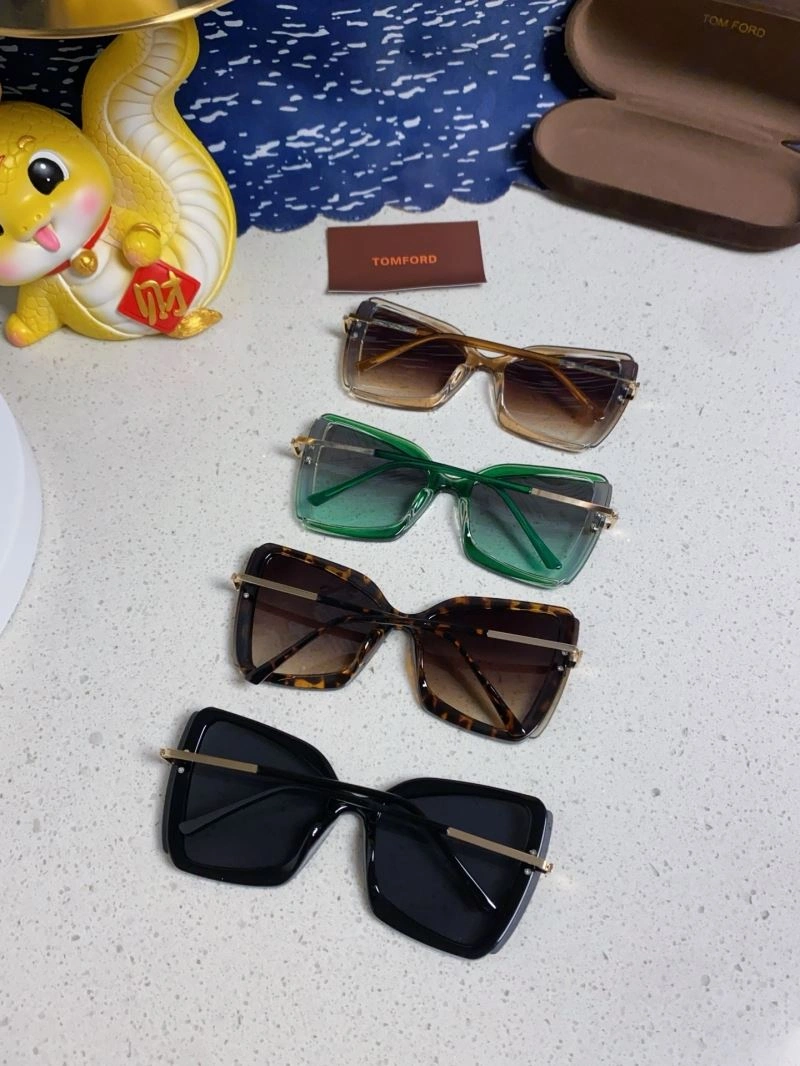 Tom Ford Sunglasses Functional 282354