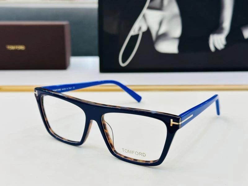 Tom Ford Sunglasses Stylish 282375