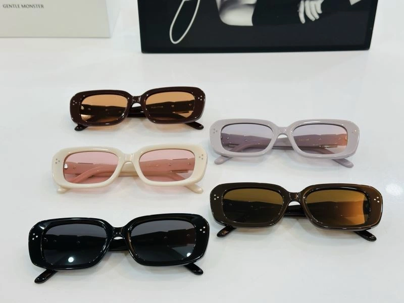 MultiPurpose Tom Ford Sunglasses 282358
