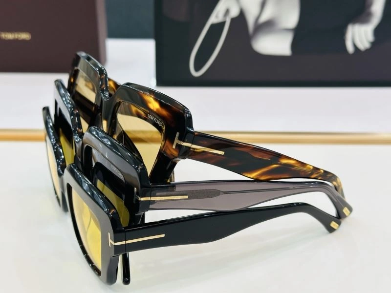 Tom Ford Sunglasses SmartChoice 282357