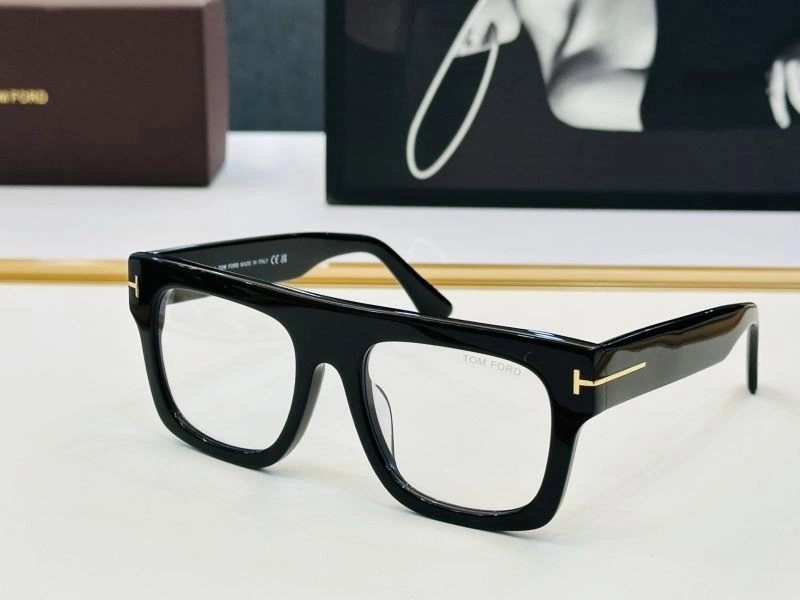 Tom Ford Sunglasses Trendy 282372