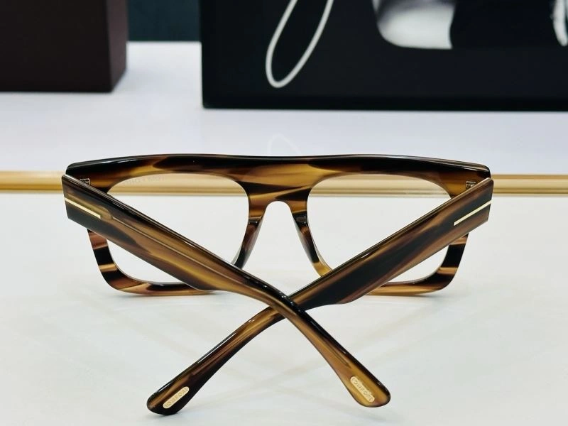 Tom Ford Sunglasses Trendy 282372