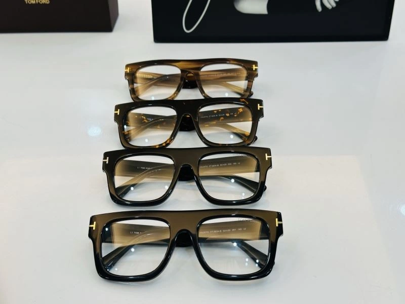 Tom Ford Sunglasses Trendy 282372