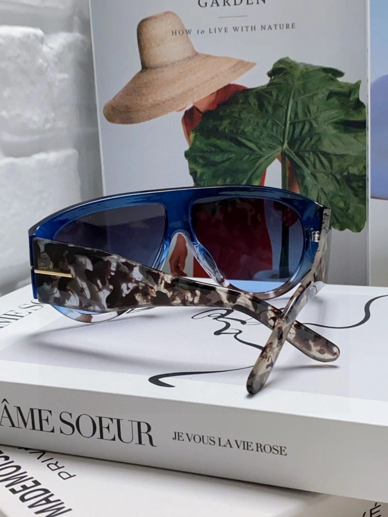QuickDry Tom Ford Sunglasses 282353