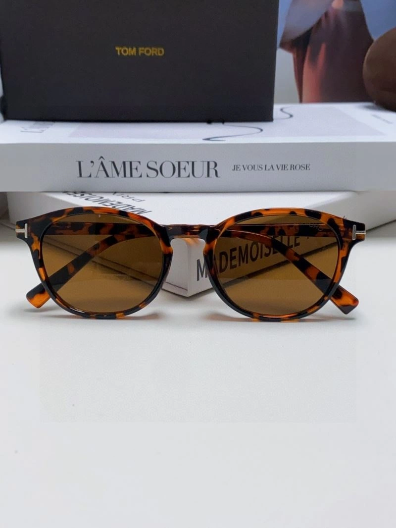 Tom Ford Sunglasses Classic 282345