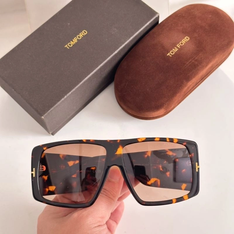 MultiPurpose Tom Ford Sunglasses 282341