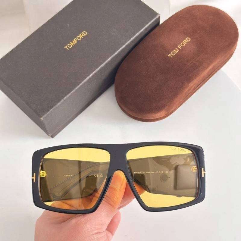 MultiPurpose Tom Ford Sunglasses 282341