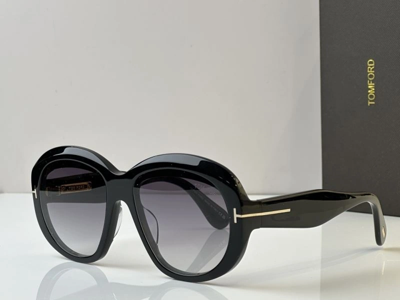 EasyCare Tom Ford Sunglasses 282412