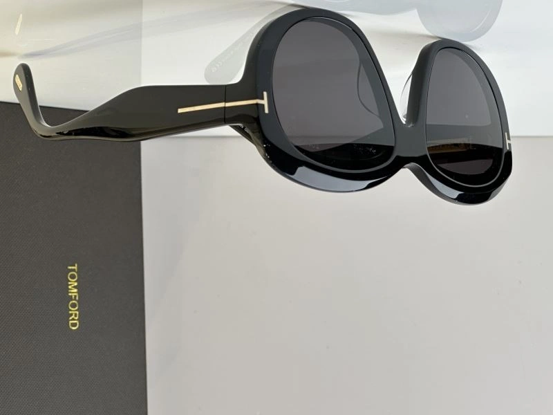 EasyCare Tom Ford Sunglasses 282412