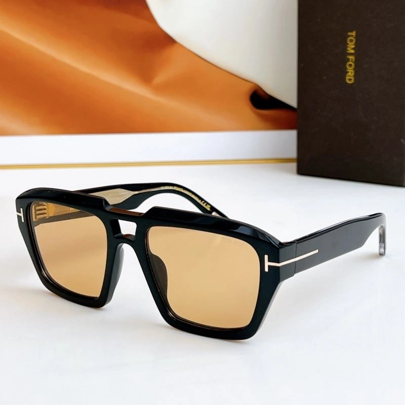 FlexibleFit Tom Ford Sunglasses 282398
